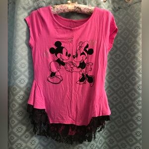 Disney Boutique Women’s Pink Minnie & Mickey Lace Trim Hearts Valentines Day Tee
